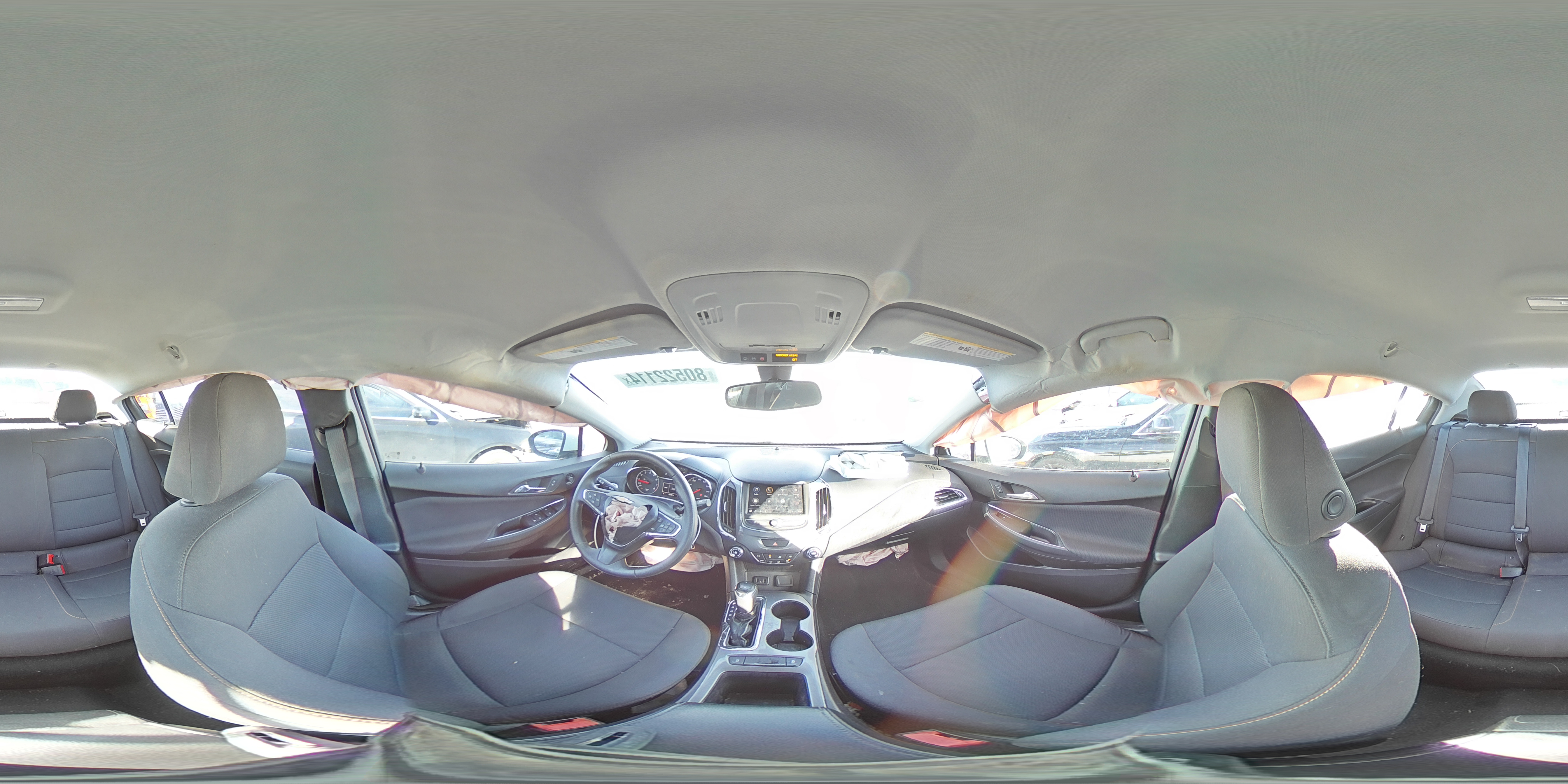 2019 Chevrolet Cruze - Image 13
