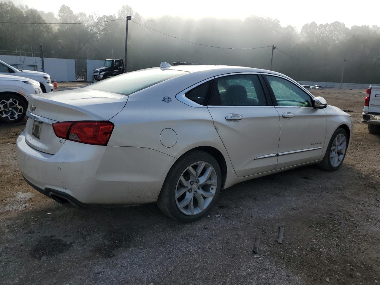 2014 Chevrolet Impala - Image 3