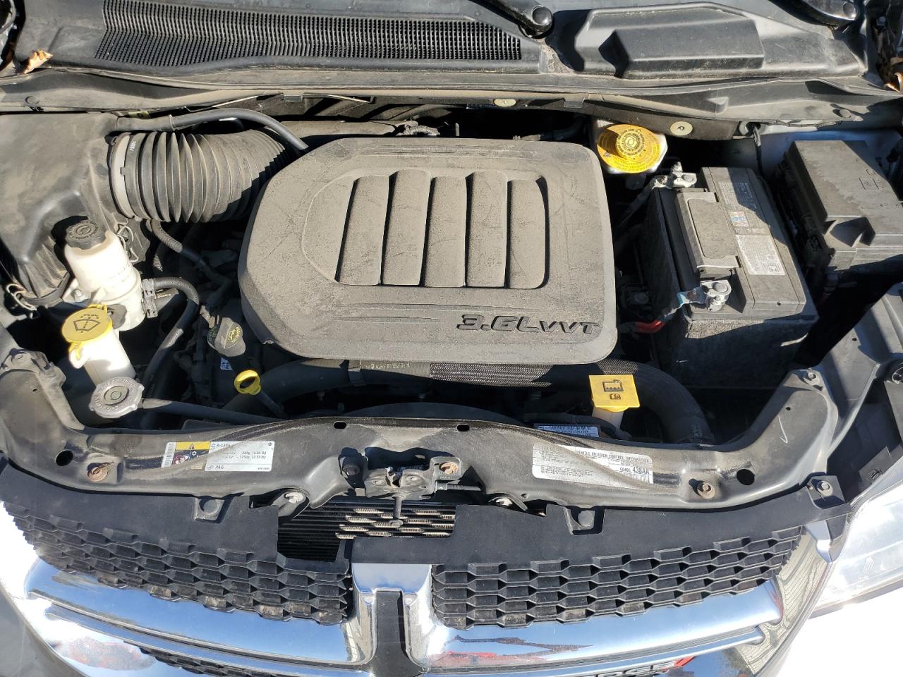 2019 Dodge Caravan - Image 12