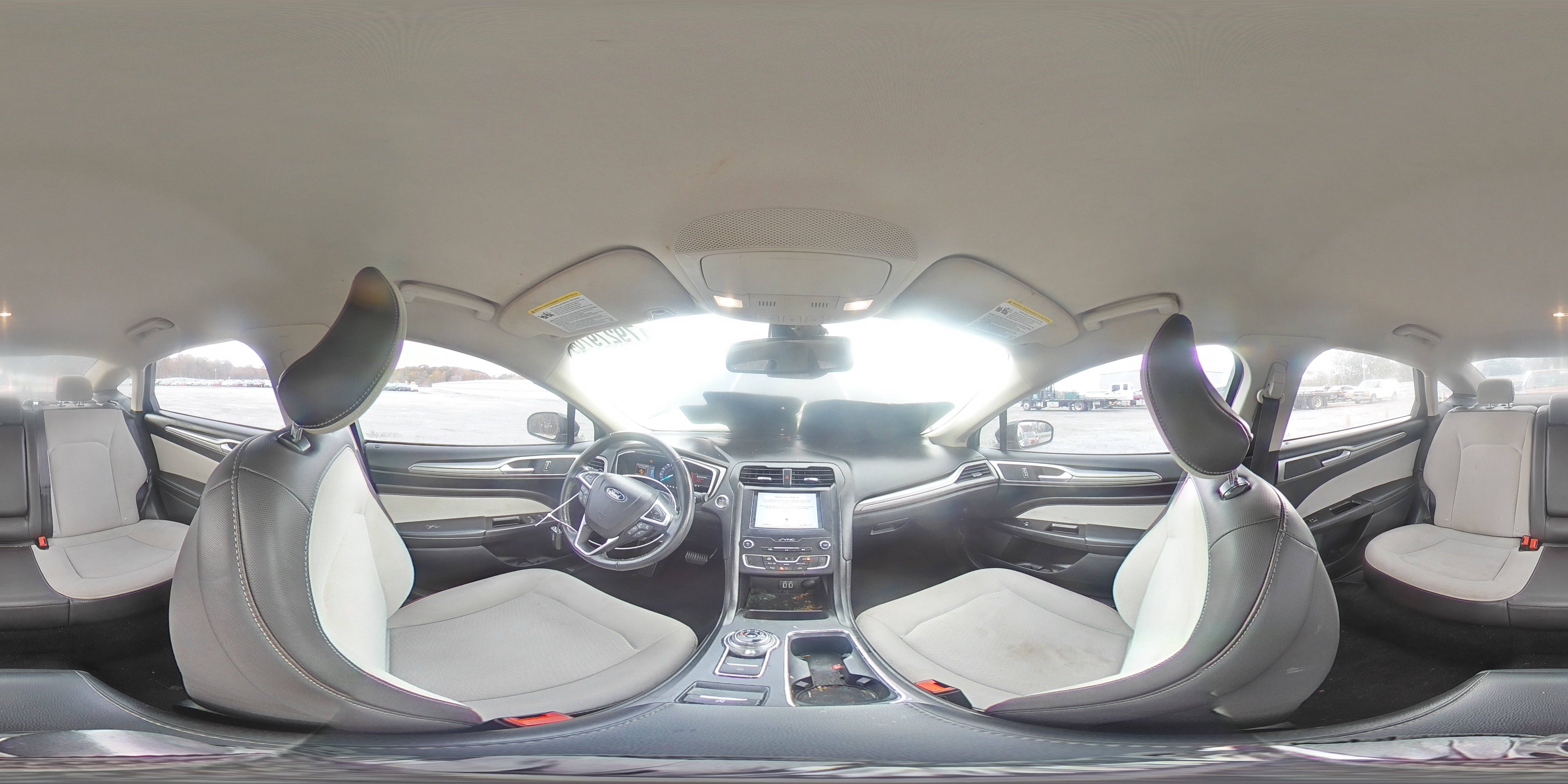 2019 Ford Fusion - Image 13