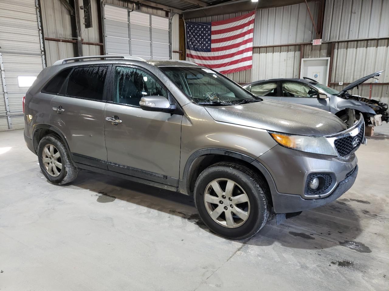 2011 Kia Sorento - Image 4