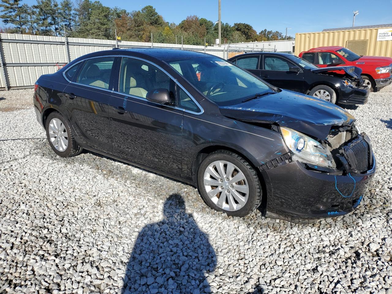 VIN 1G4PP5SK6G4117960 2016 BUICK VERANO no.4