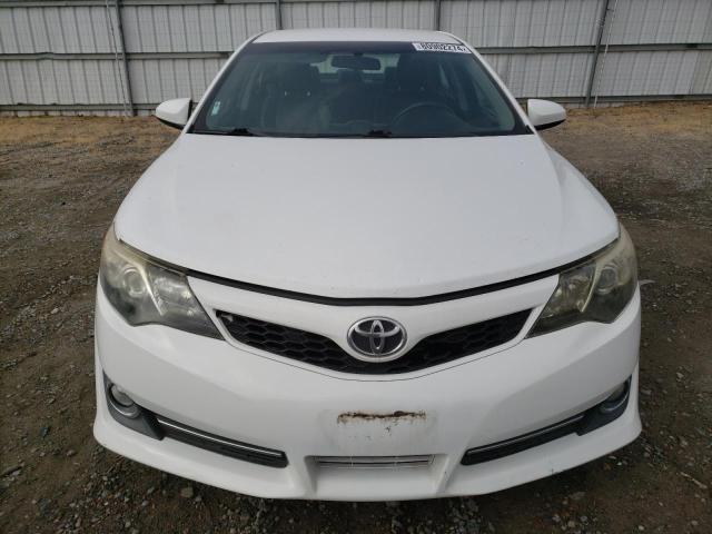  TOYOTA CAMRY 2013 Белы