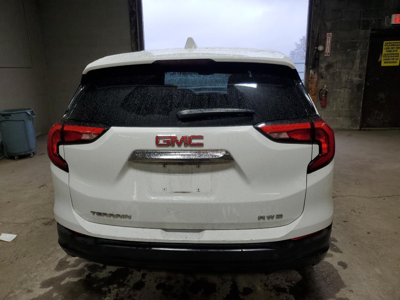 2018 GMC Terrain - Image 6