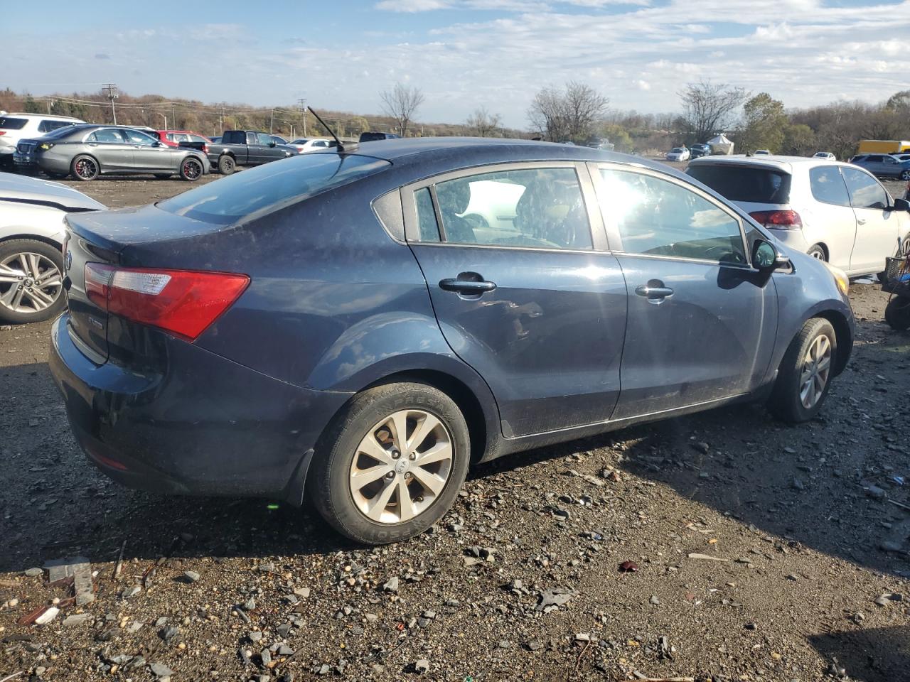 2012 Kia Rio - Image 3
