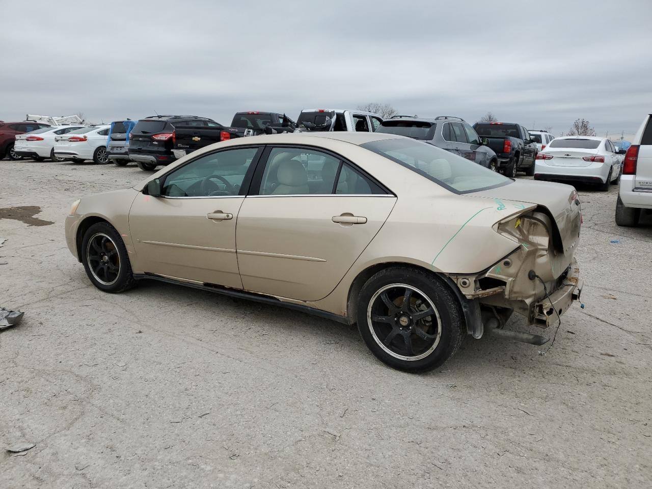 2007 Pontiac G6 Base VIN: 1G2ZG58B974203899 Lot: 81822174