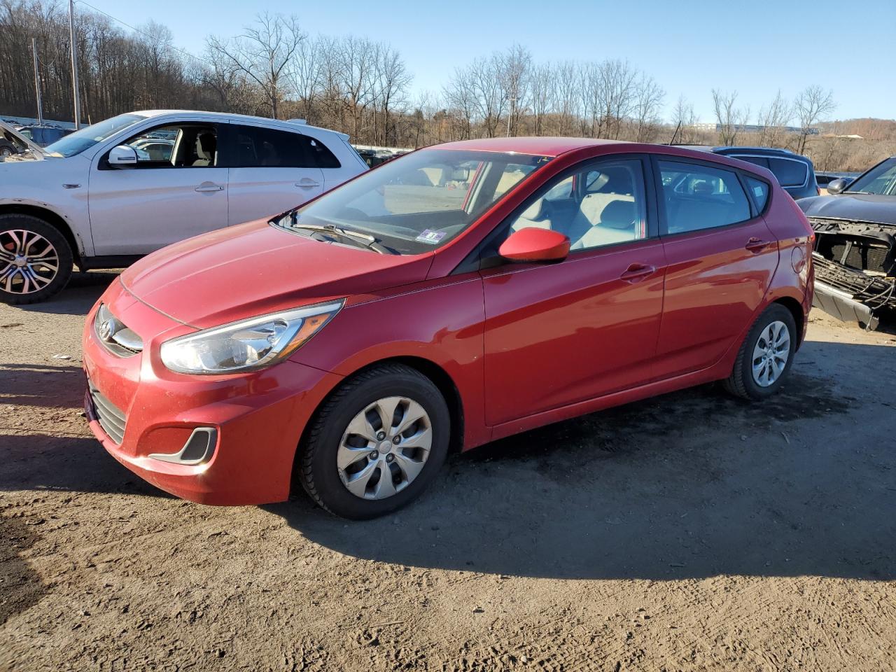 VIN KMHCT5AE1GU248641 2016 HYUNDAI ACCENT no.1