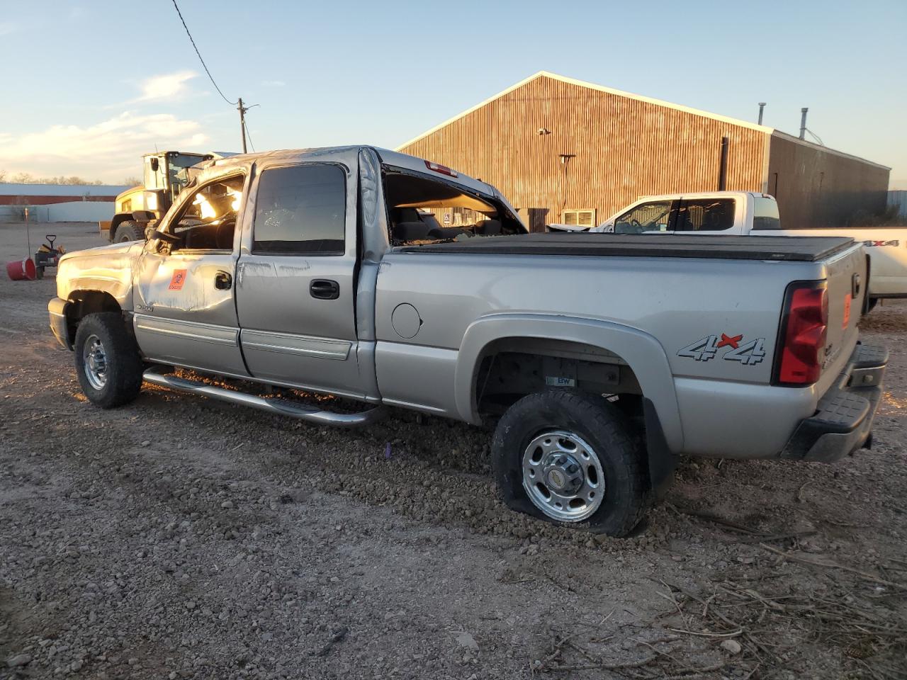 2004 Chevrolet Silverado - Image 2