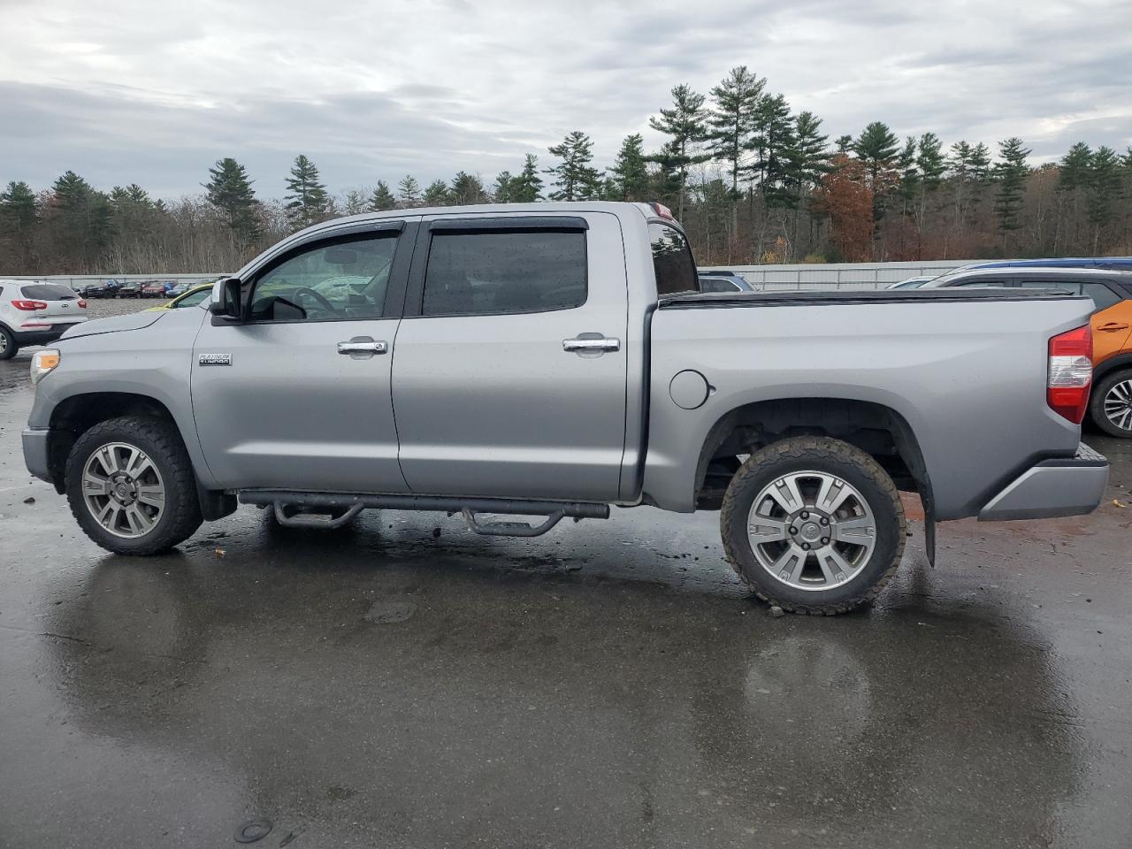 2017 Toyota Tundra - Image 2