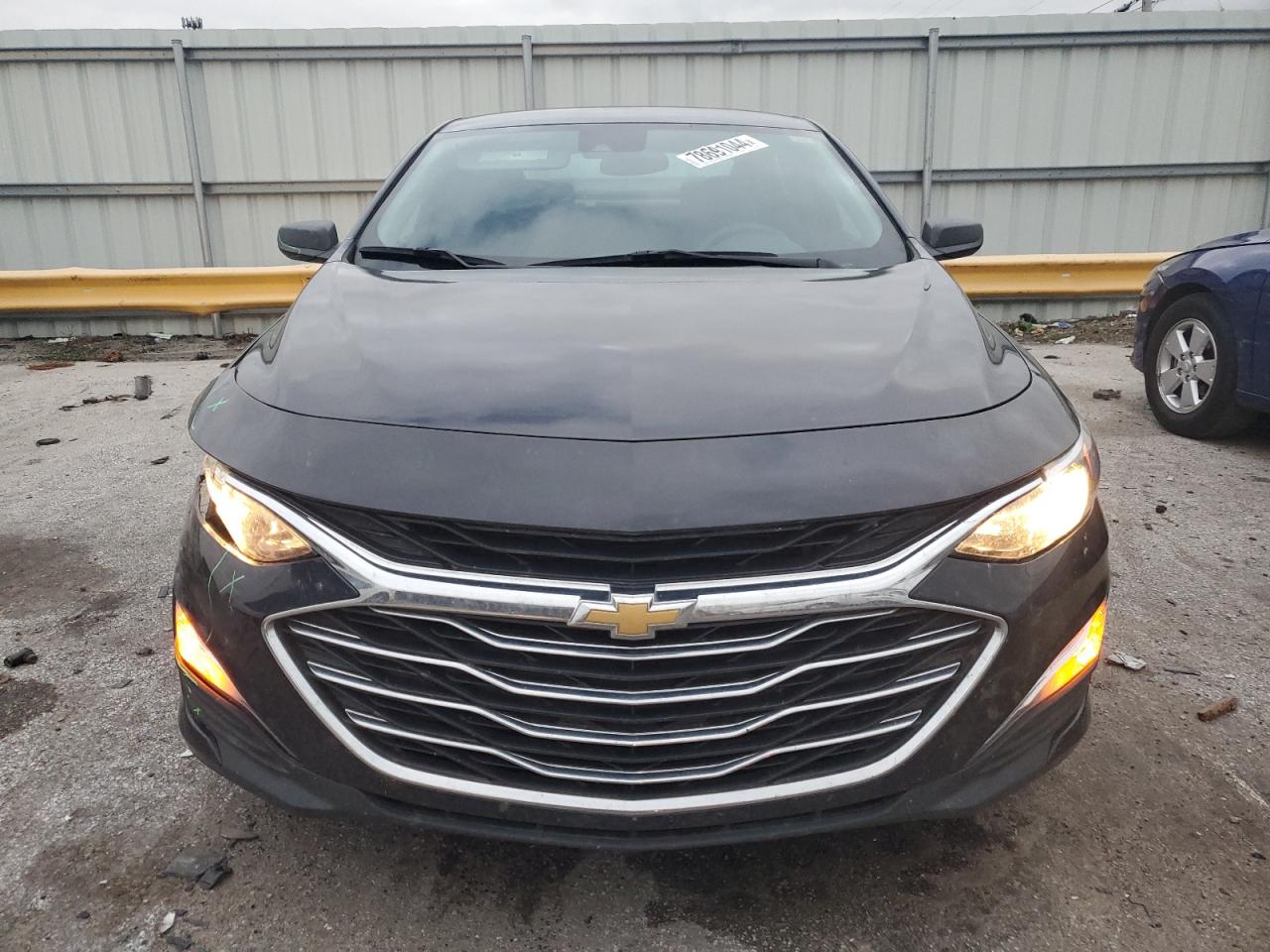 2023 Chevrolet Malibu - Image 5