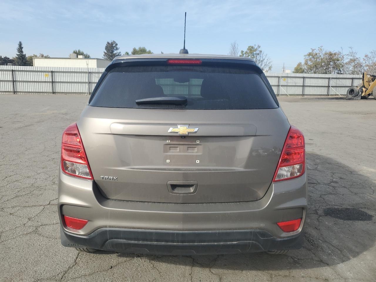 2021 Chevrolet Trax Ls VIN: KL7CJKSB4MB333068 Lot: 79475304