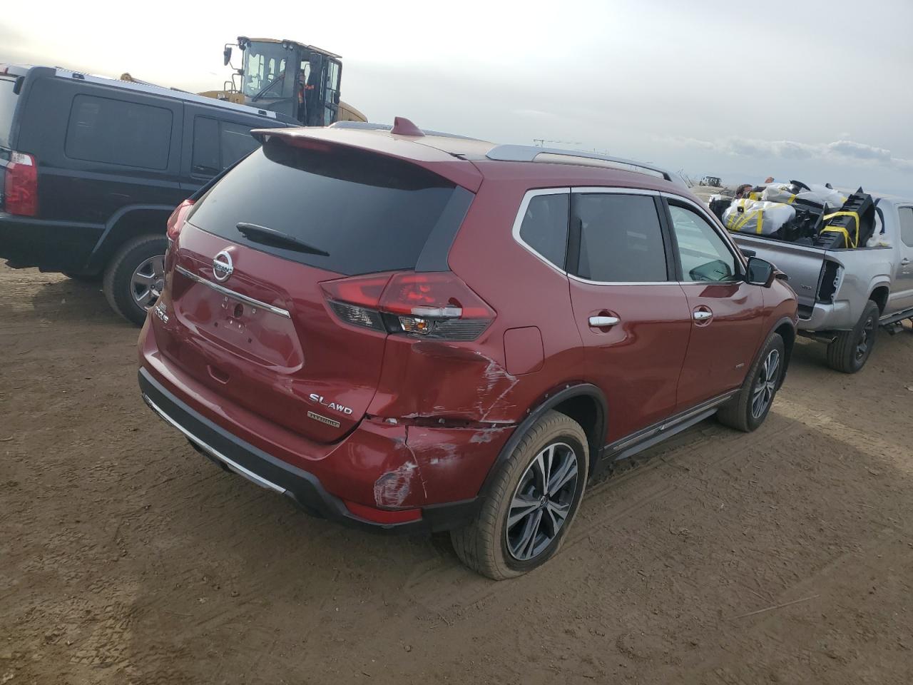 2018 Nissan Rogue - Image 3