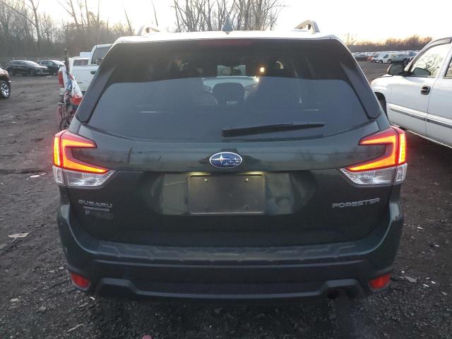  SUBARU FORESTER 2023 Zielony