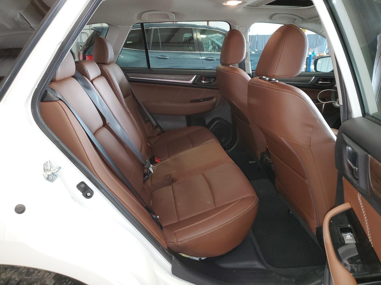 2019 Subaru Outback - Image 9