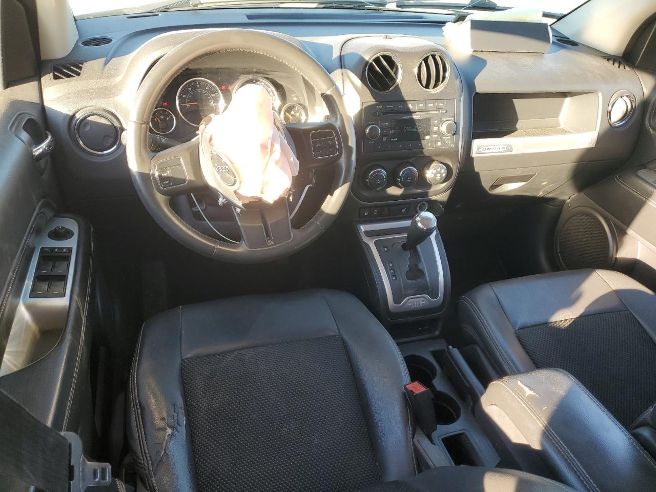 2014 Jeep Compass - Image 8