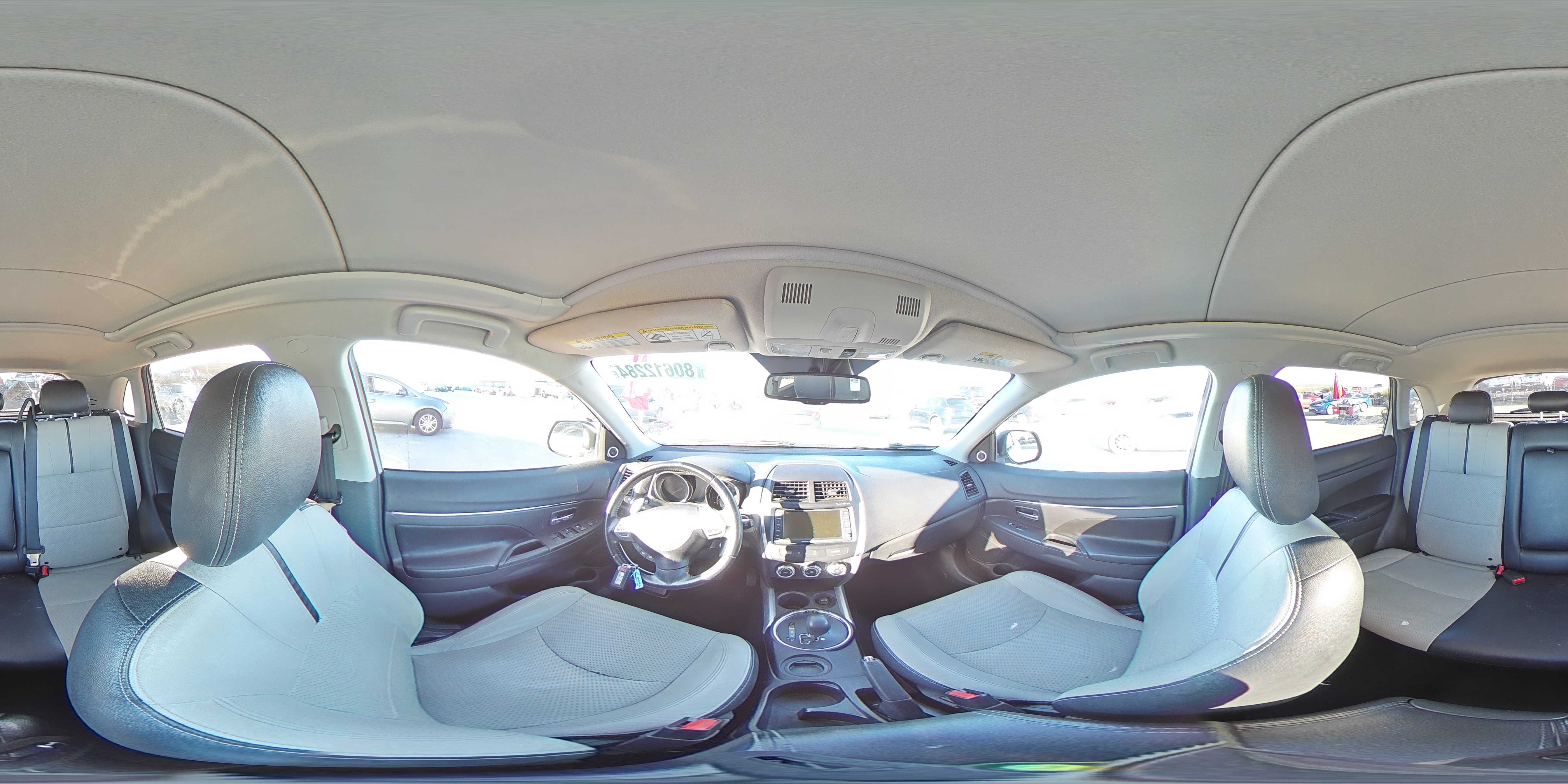 2013 Mitsubishi Outlander - Image 14