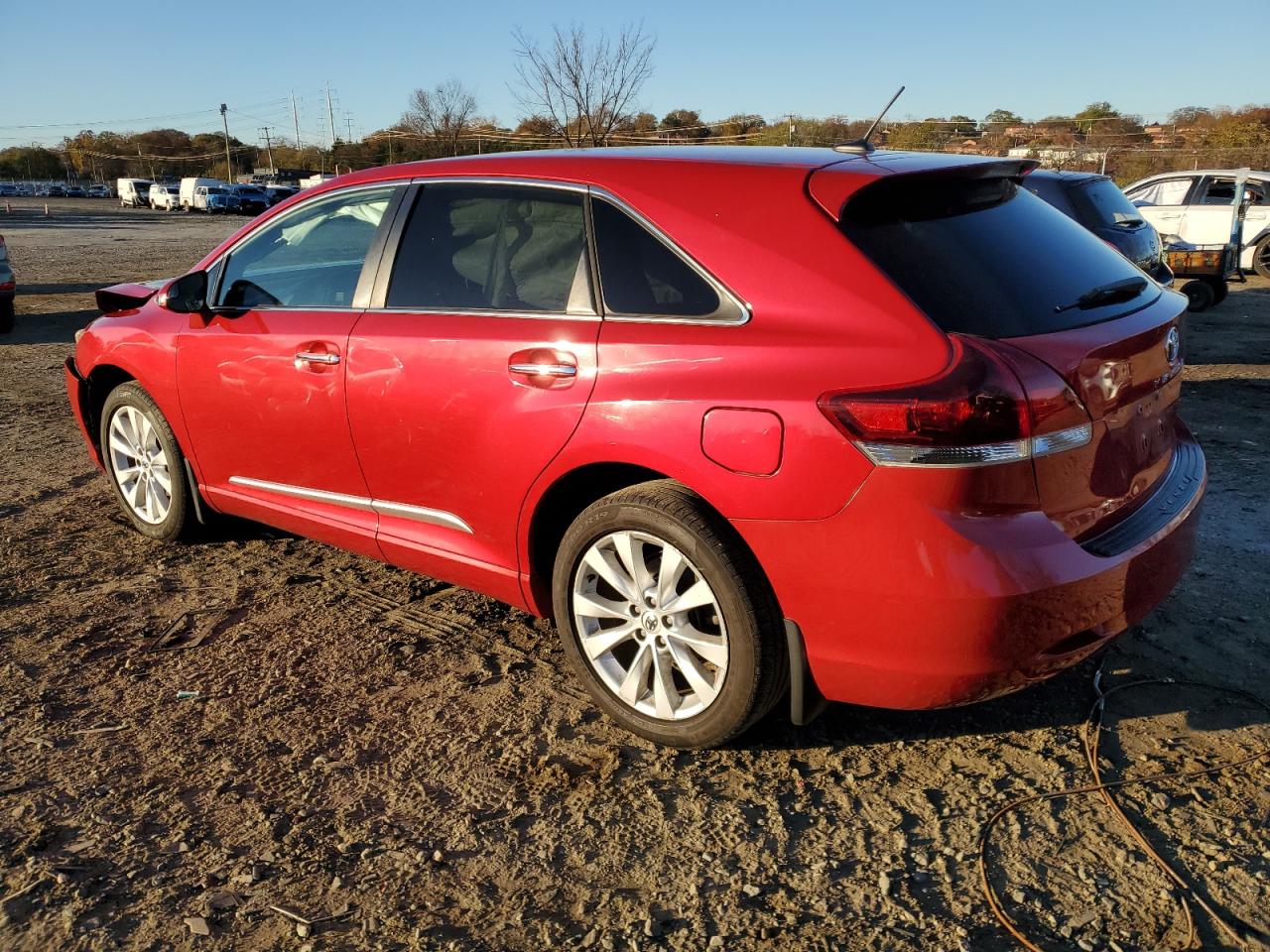 2013 Toyota Venza - Image 2