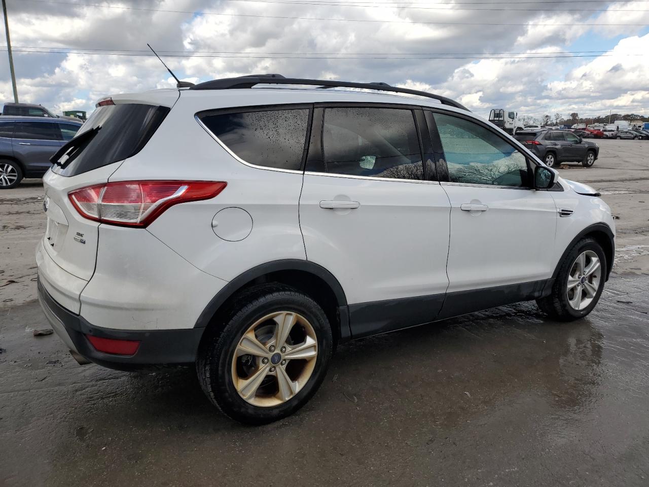 2015 Ford Escape - Image 3