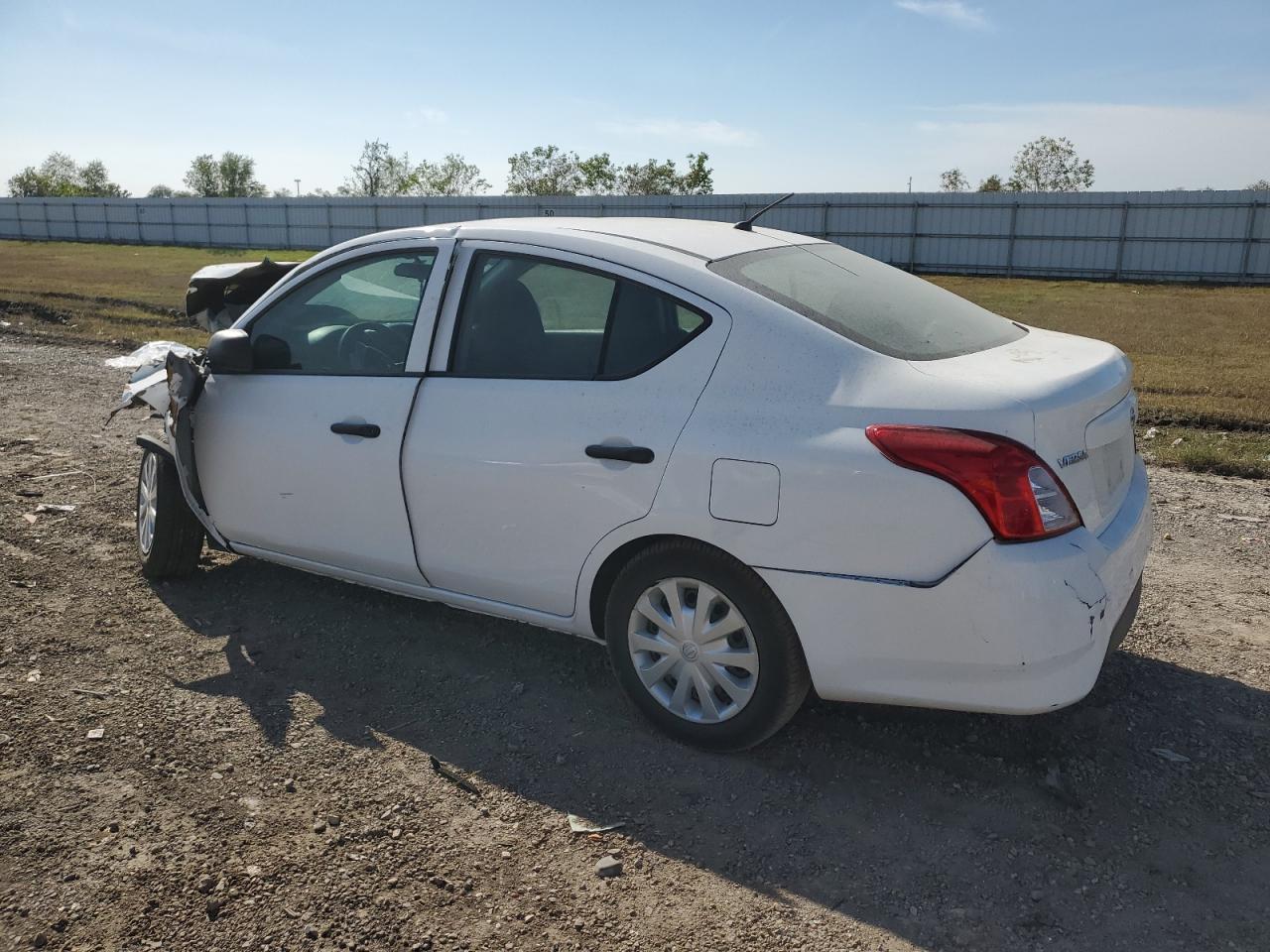 VIN 3N1CN7APXFL921580 2015 NISSAN VERSA no.2