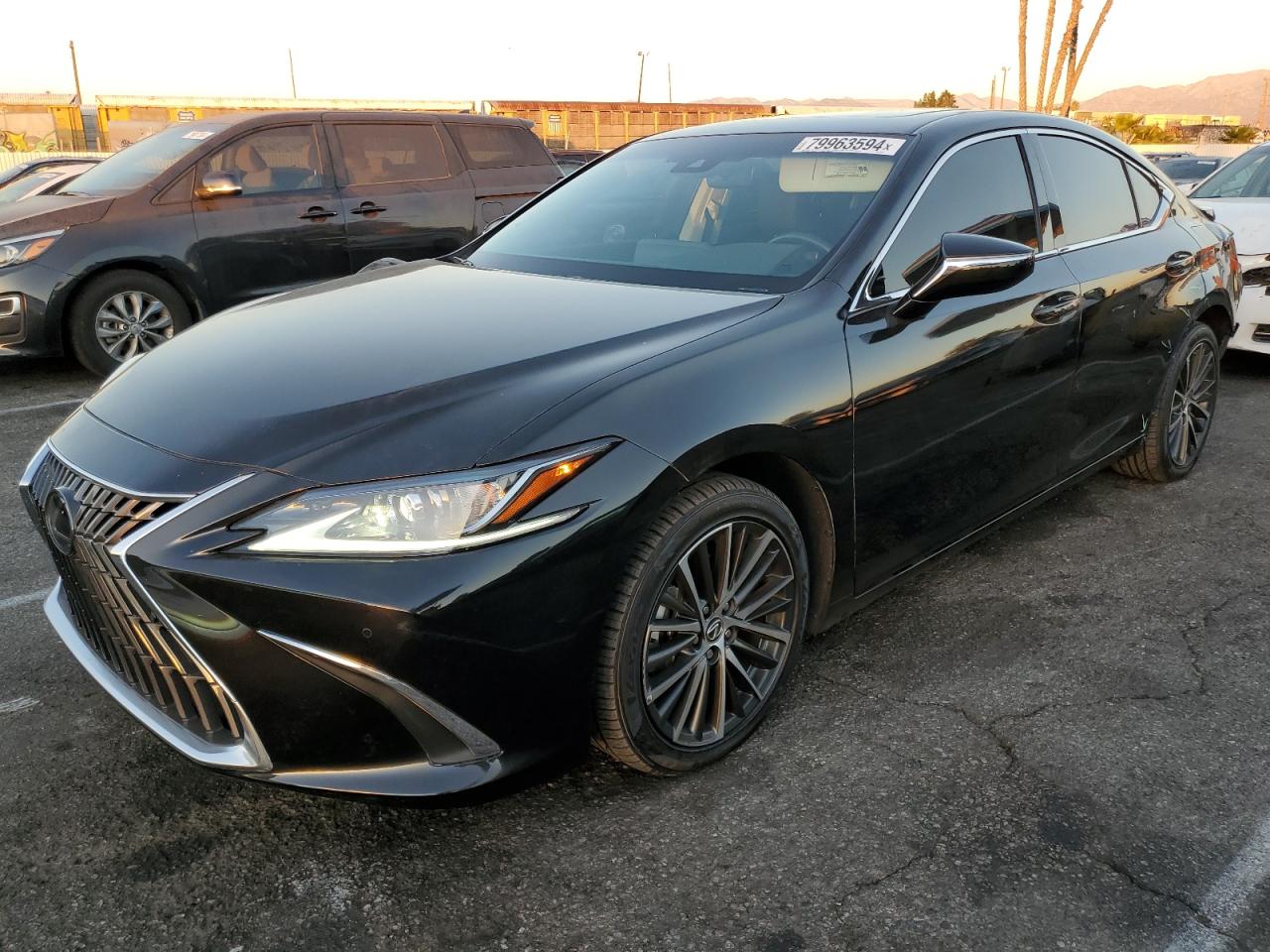 2023 Lexus ES - Image 1