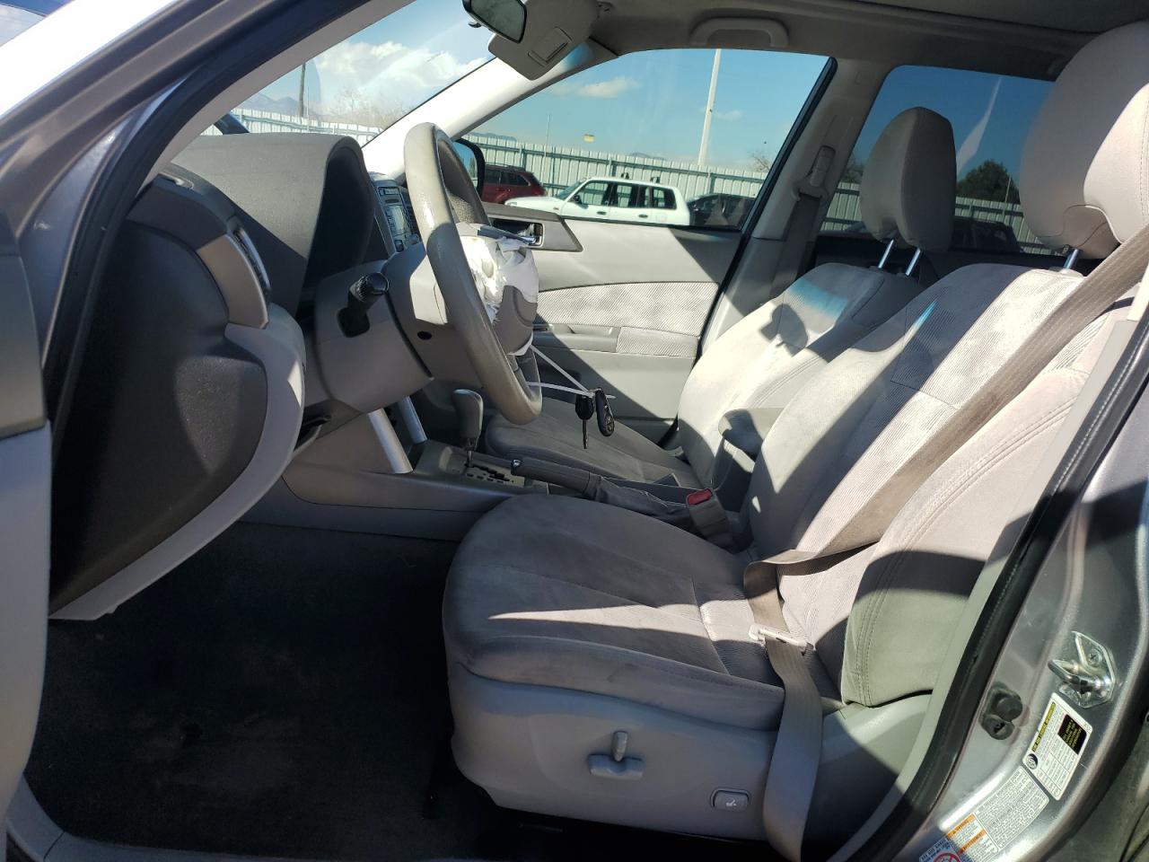 2010 Subaru Forester - Image 7