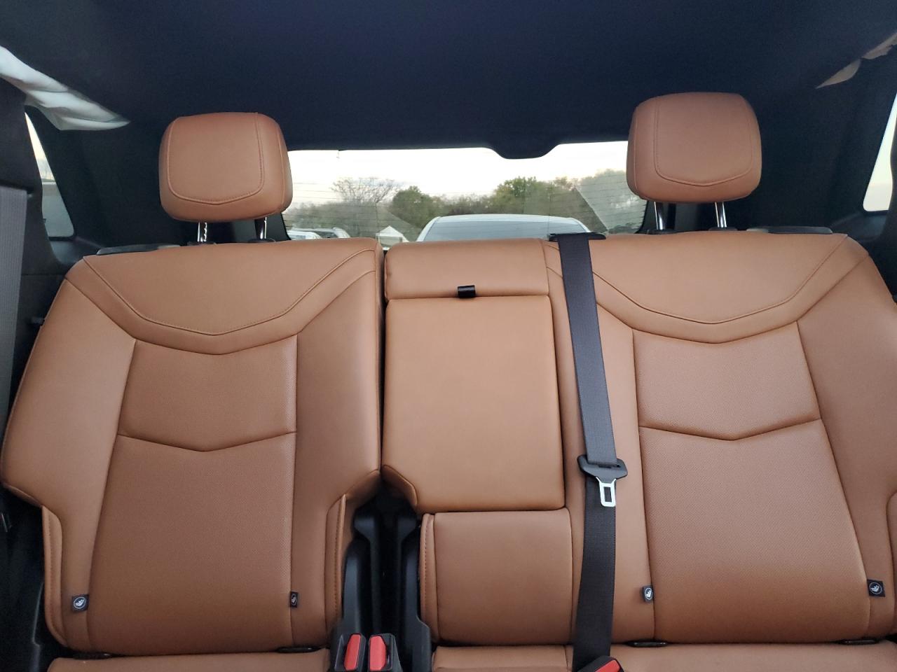 2021 Cadillac XT5 - Image 10