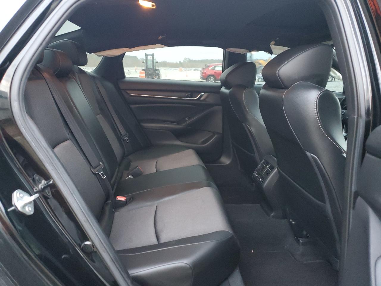 2021 Honda Accord - Image 10