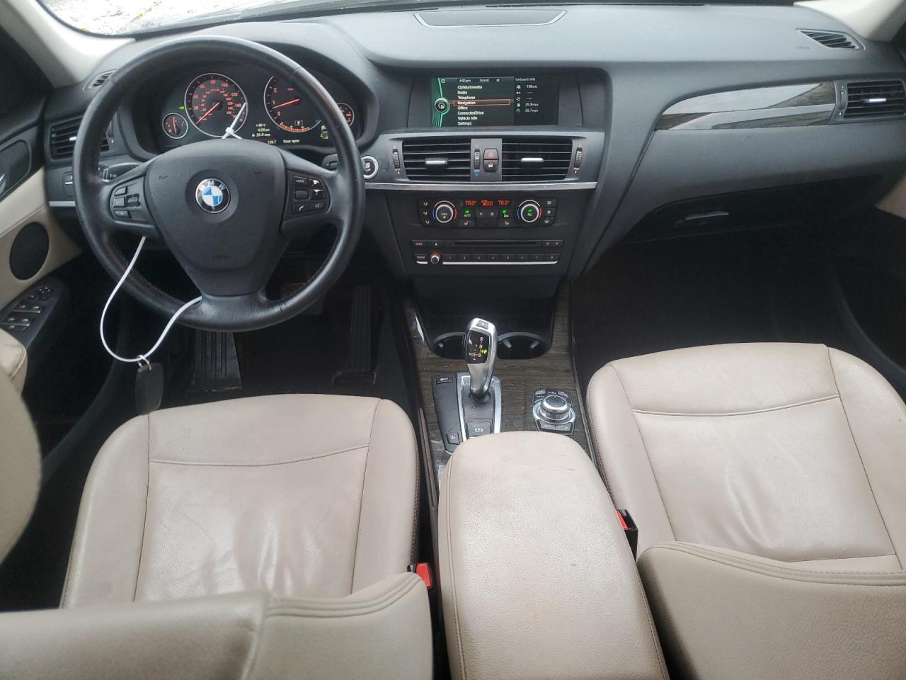 2011 BMW X3 - Image 8