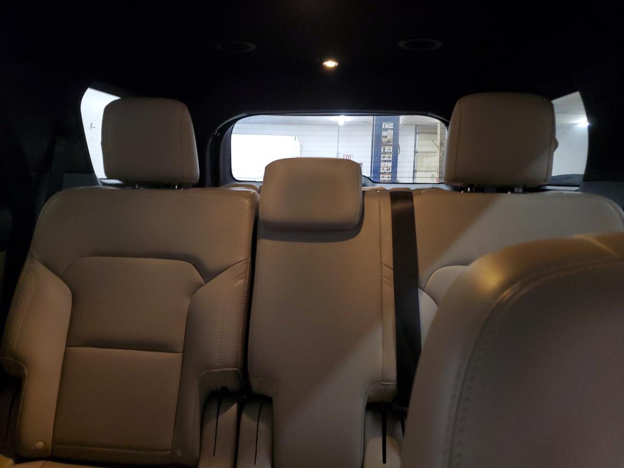 2019 Ford Explorer - Image 10