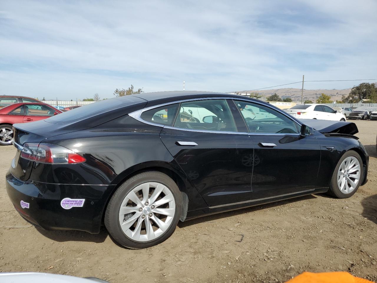 VIN 5YJSA1E12HF231086 2017 TESLA MODEL S no.3