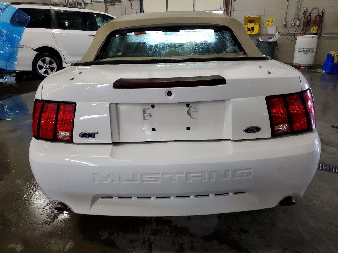 2001 Ford Mustang - Image 6
