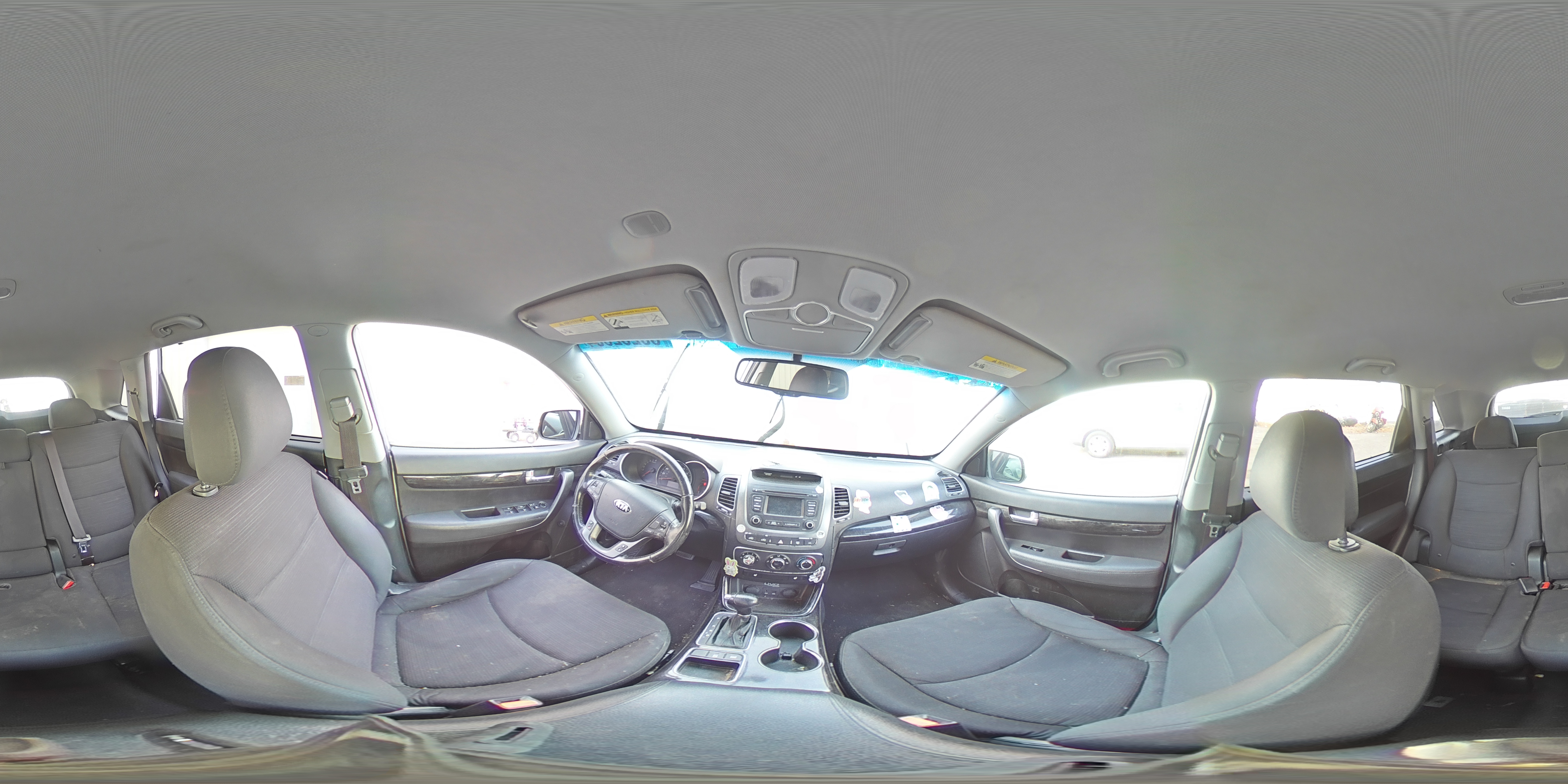 2014 Kia Sorento - Image 13