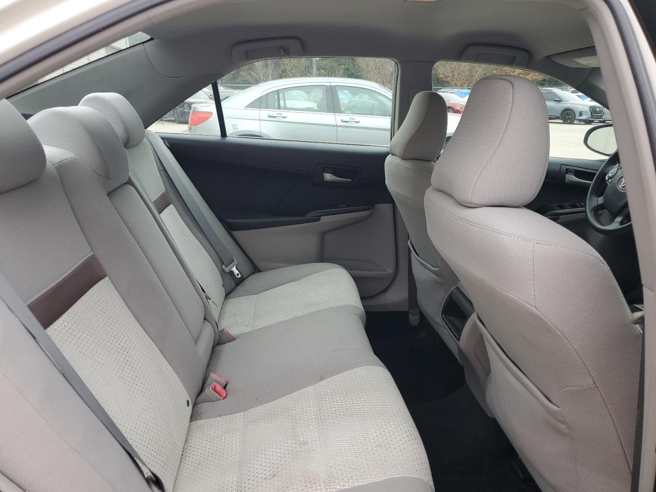 2012 Toyota Camry - Image 10