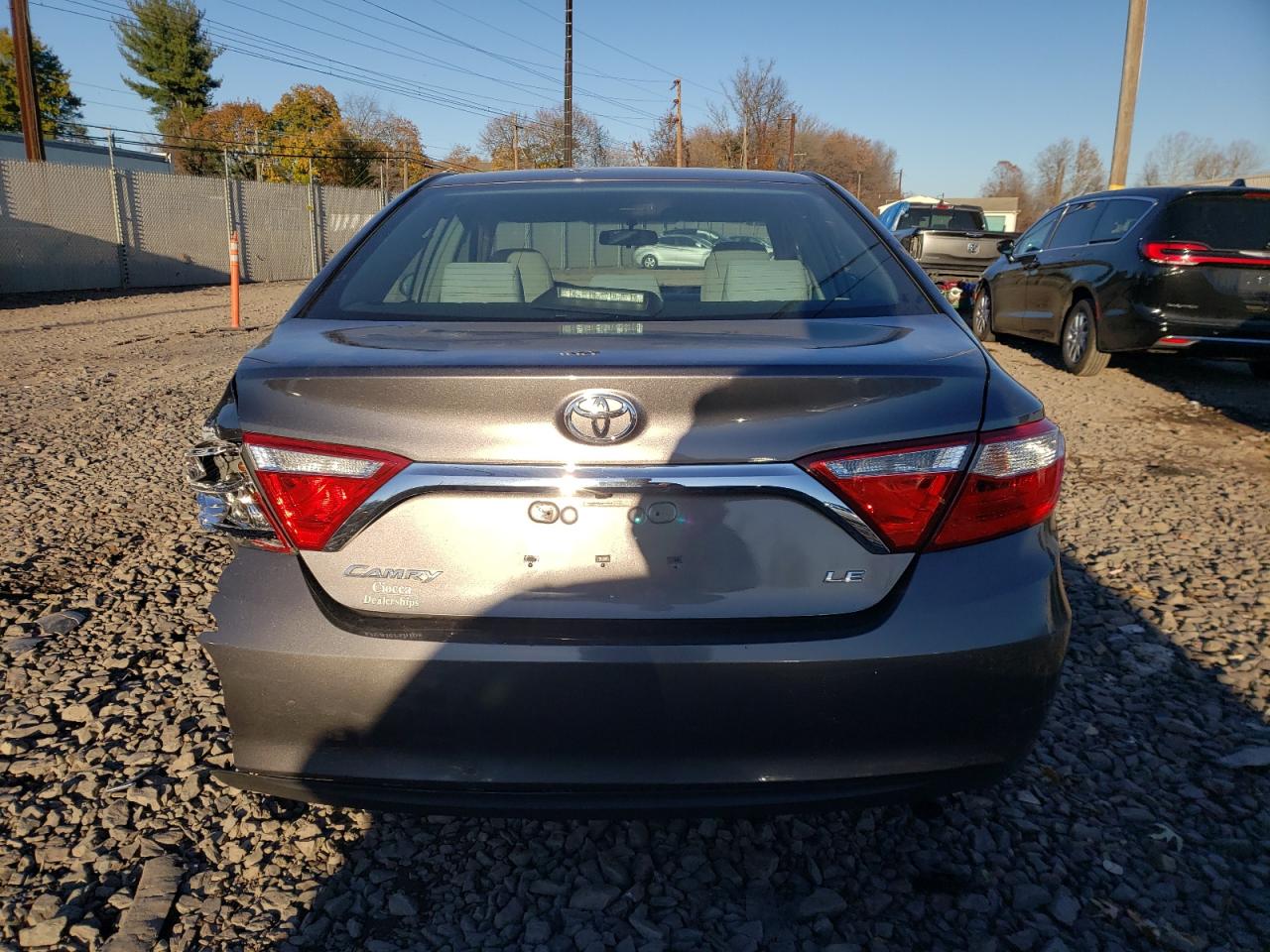 2017 Toyota Camry Le VIN: 4T1BF1FK8HU282202 Lot: 80574934