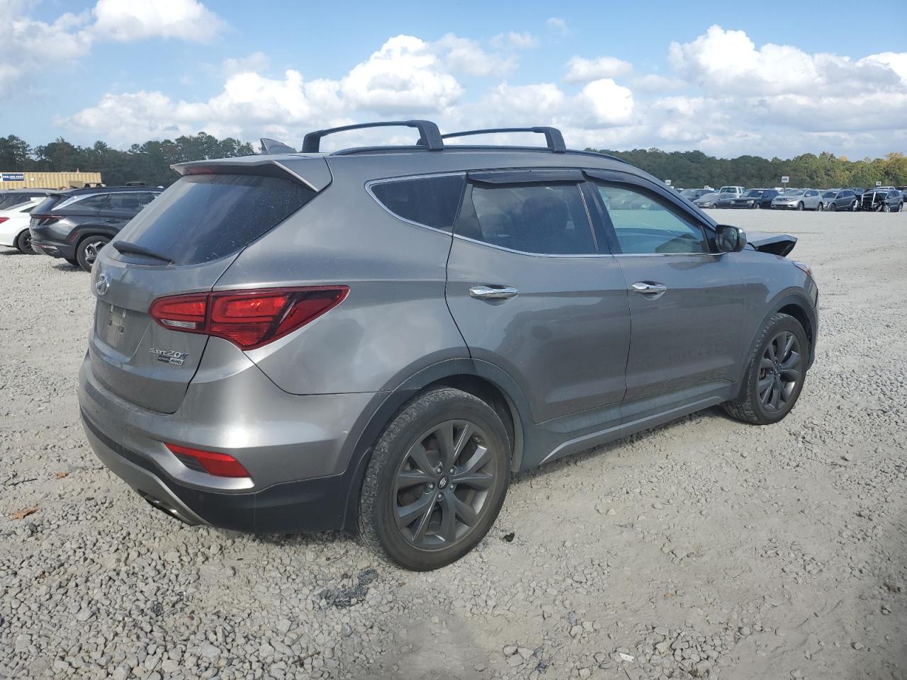 2018 Hyundai Santa Fe - Image 3