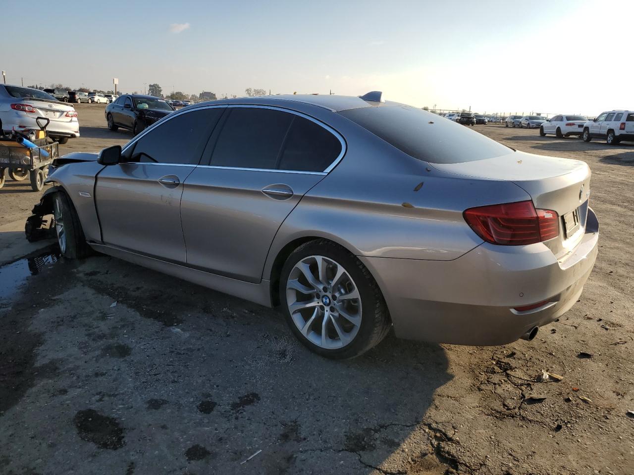 2016 BMW 5er - Image 2