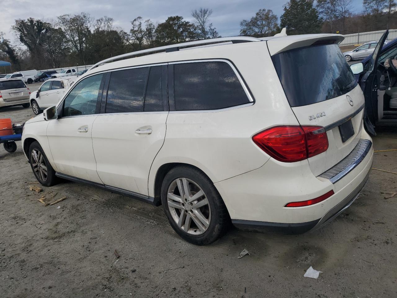 VIN 4JGDF6EE4FA493526 2015 MERCEDES-BENZ GL-CLASS no.2