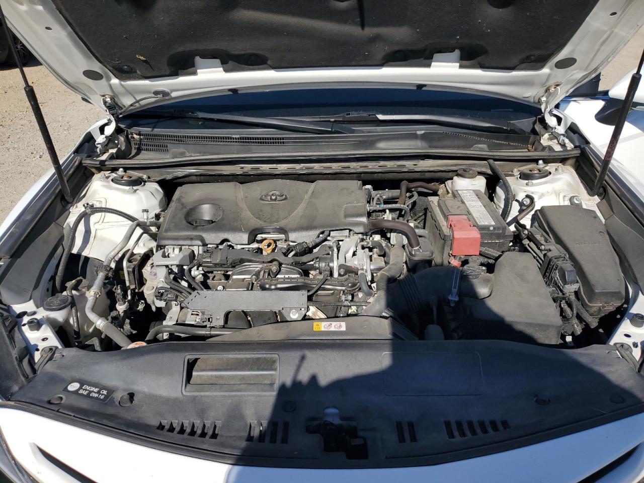 2019 Toyota Camry - Image 11