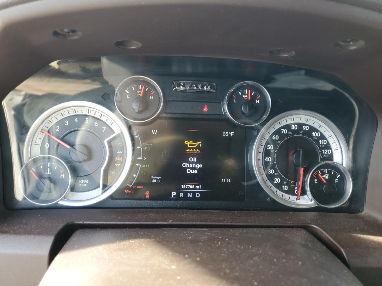 2014 RAM 1500 - Image 9
