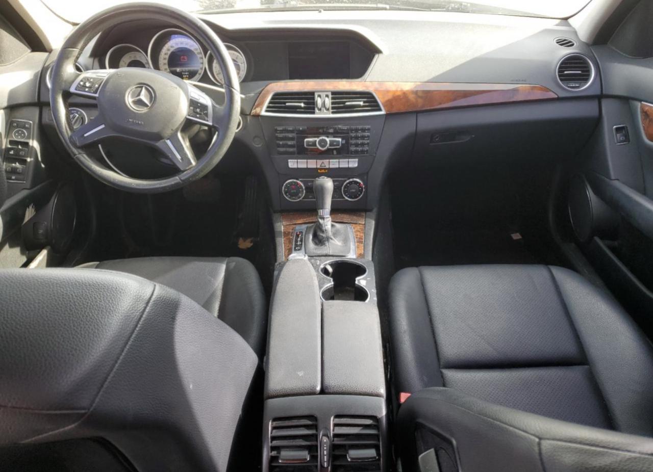 VIN WDDGF8ABXDR264555 2013 MERCEDES-BENZ C-CLASS no.8