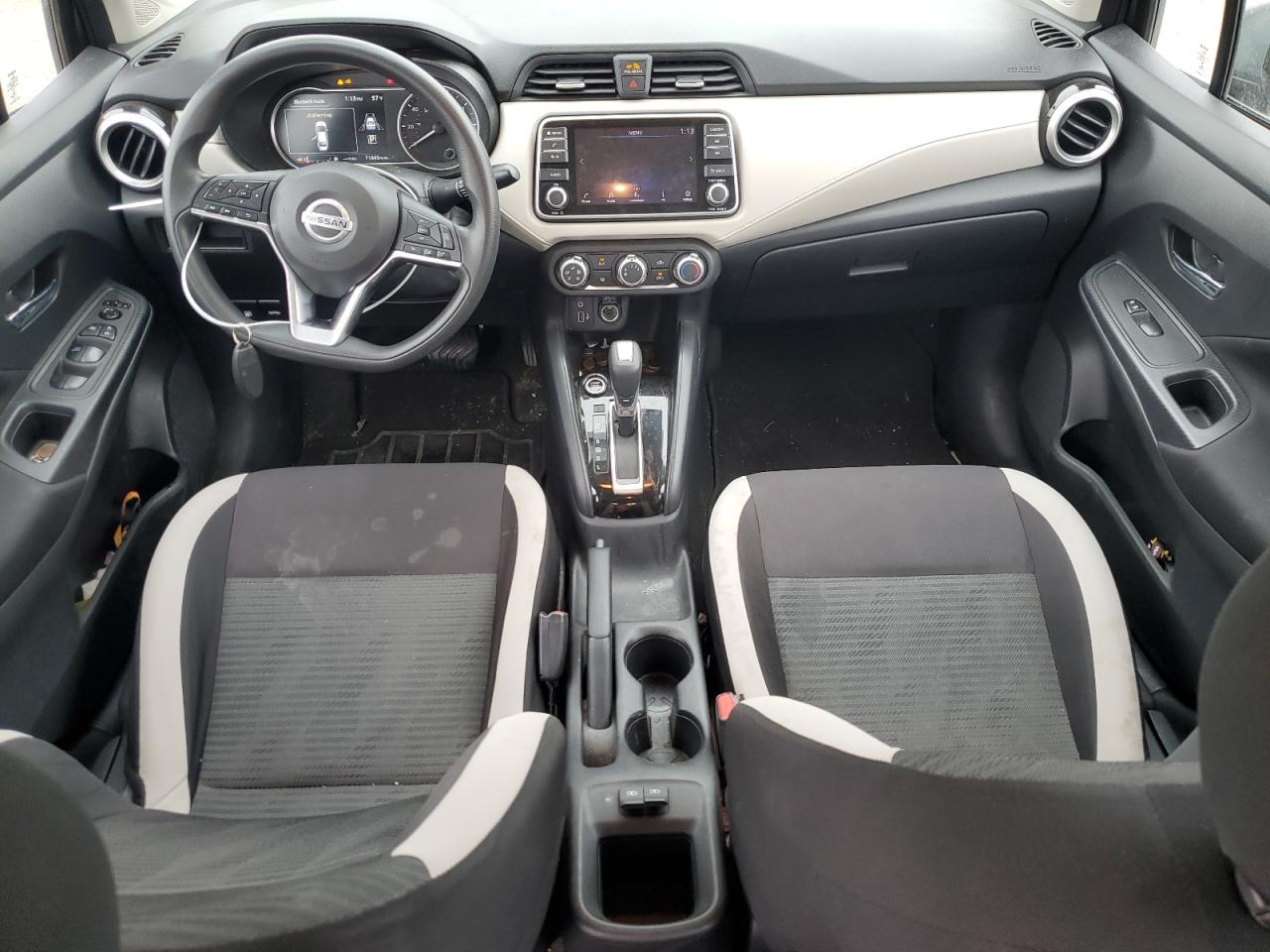 2021 Nissan Versa - Image 8