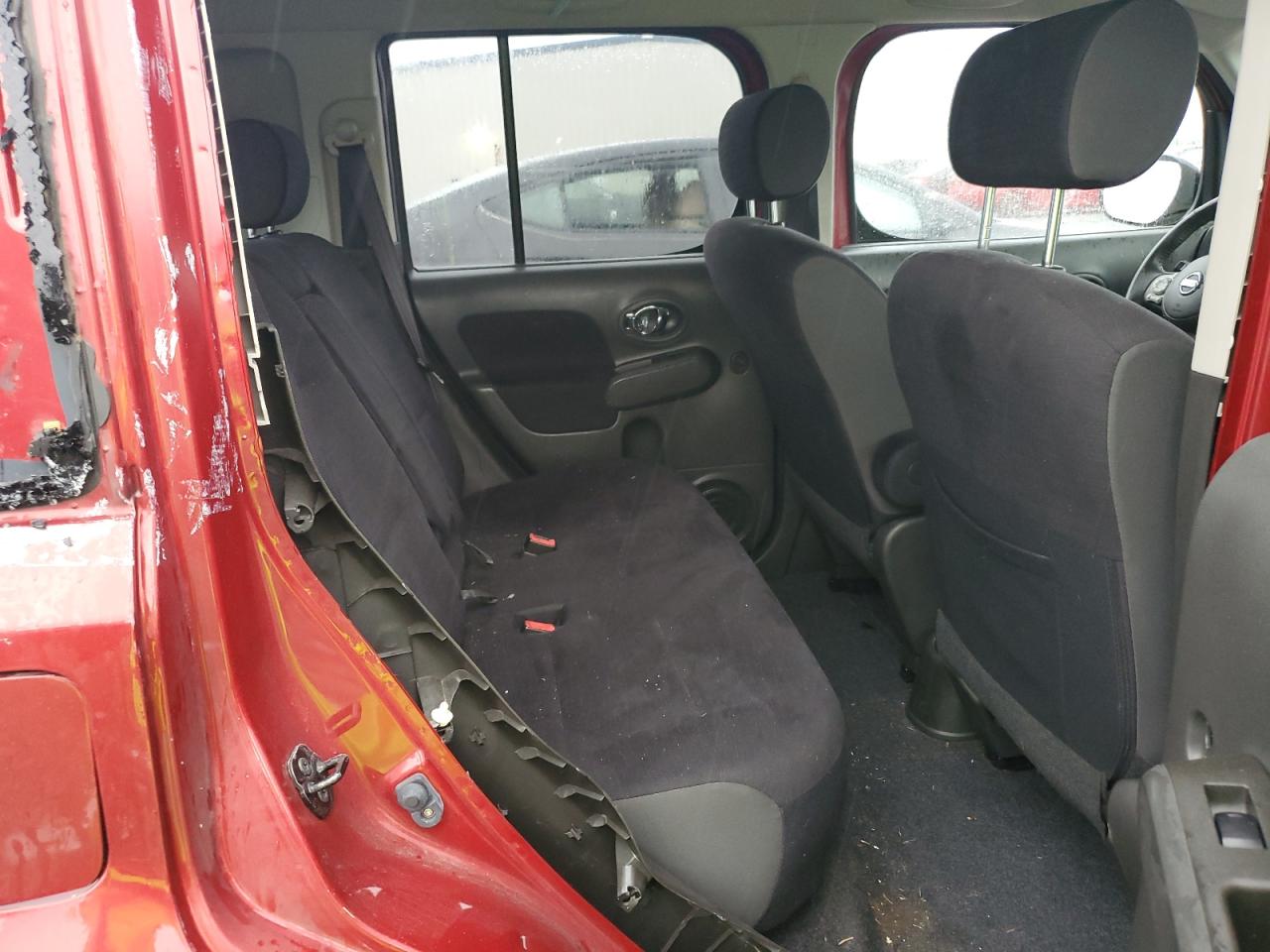 2013 Nissan Cube - Image 11