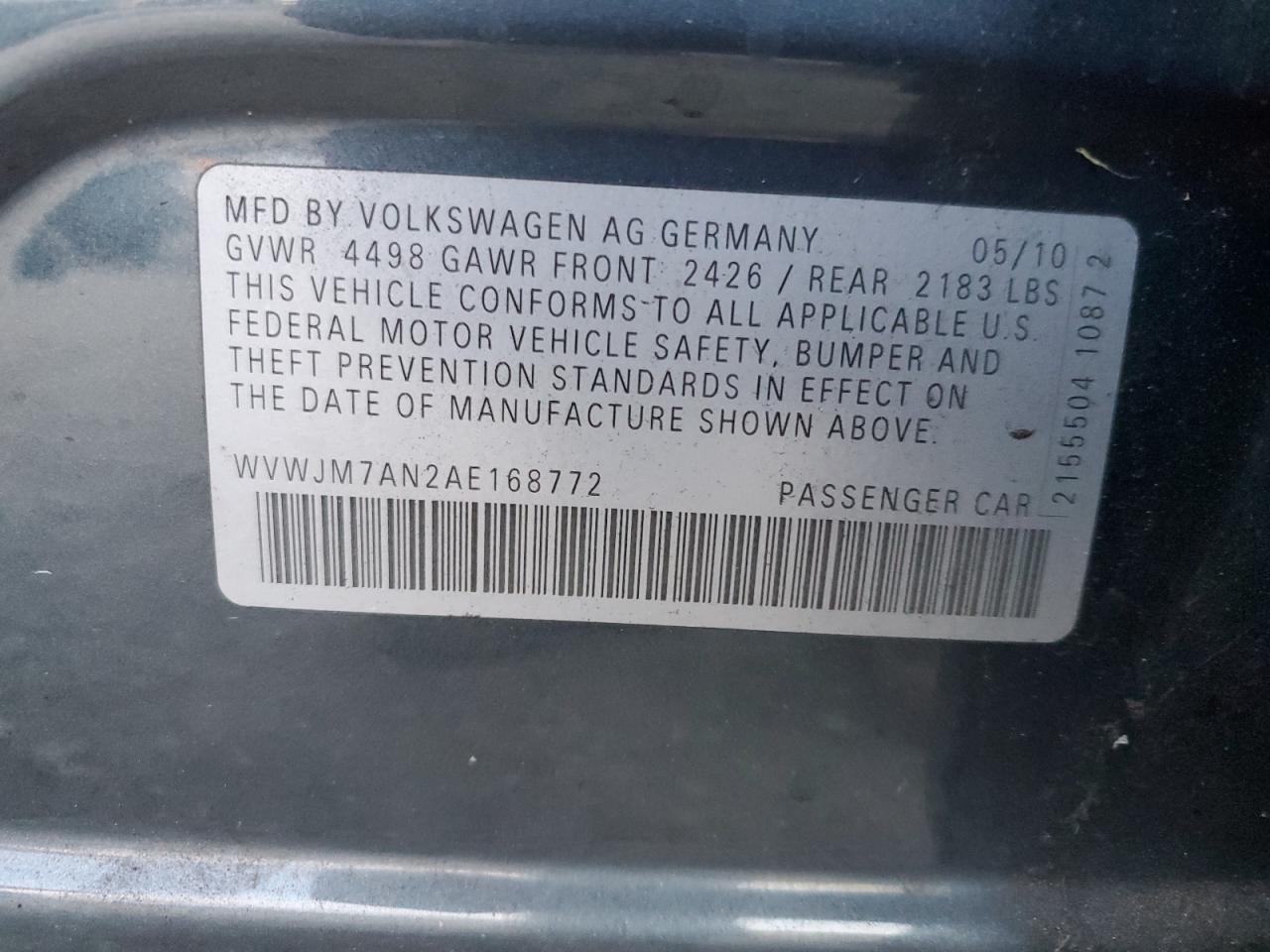 2010 Volkswagen Passat - Image 12