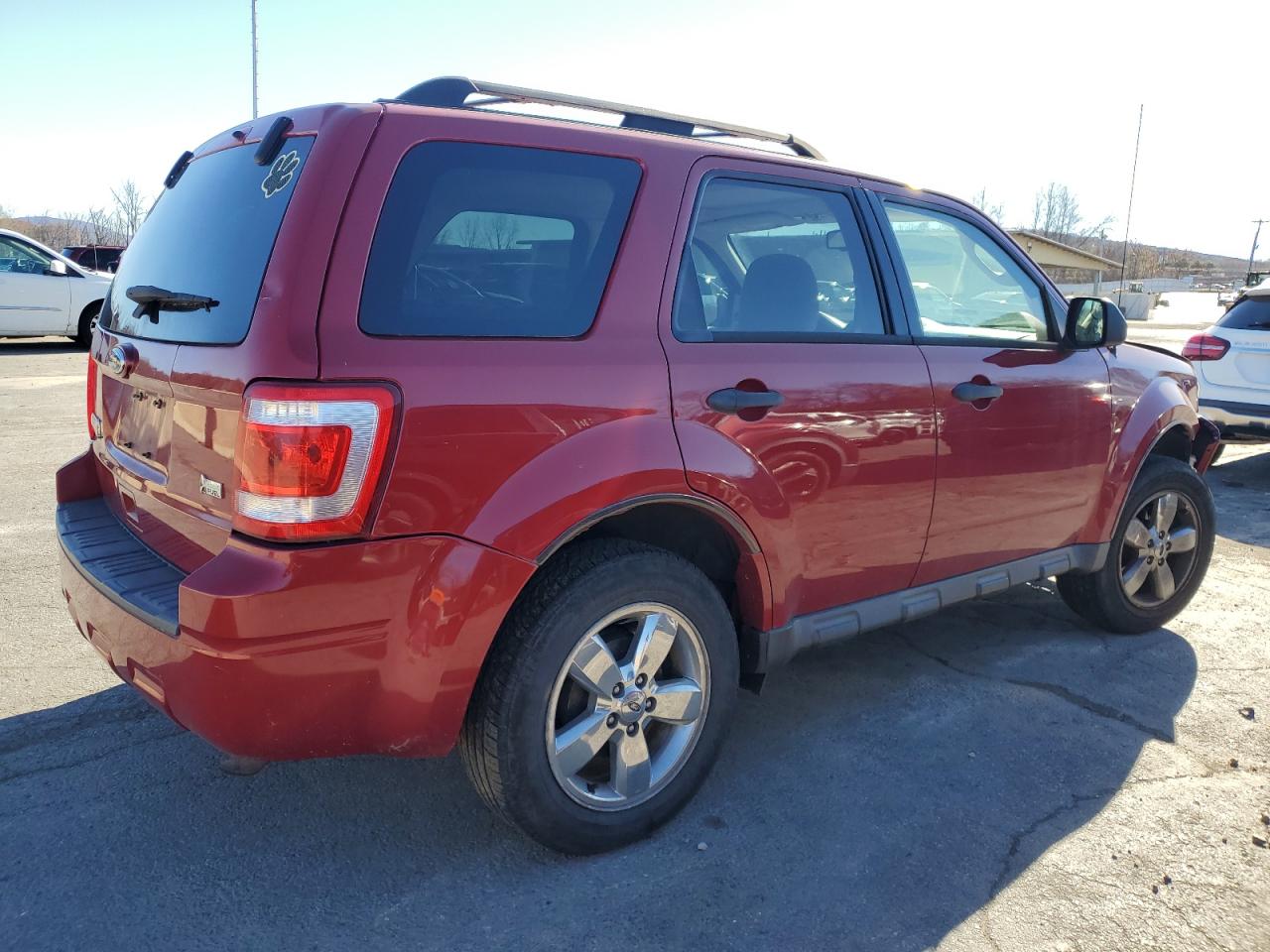 2011 Ford Escape - Image 3