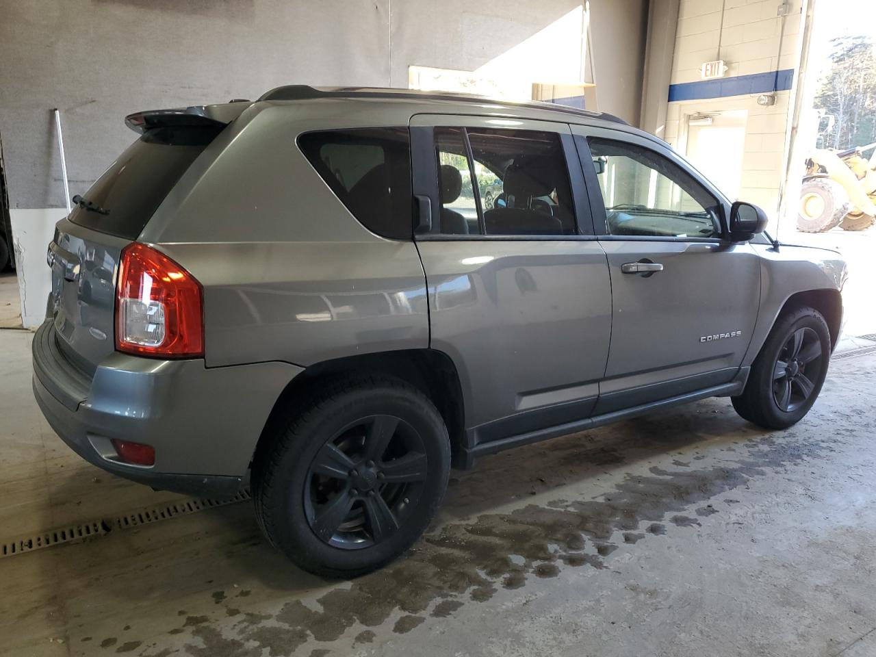 2012 Jeep Compass - Image 3