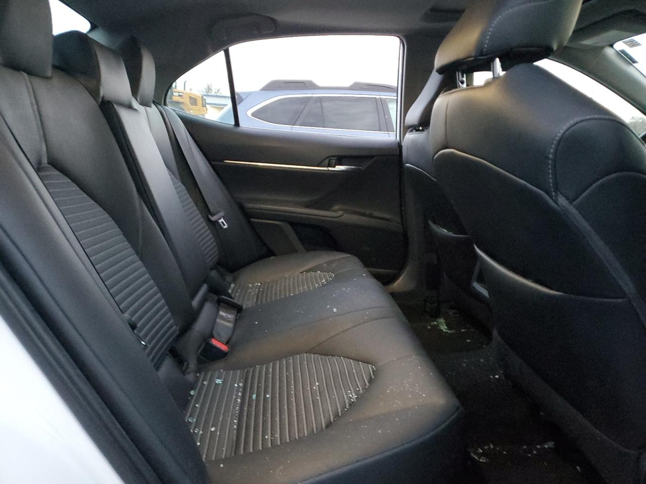 2019 Toyota Camry - Image 10