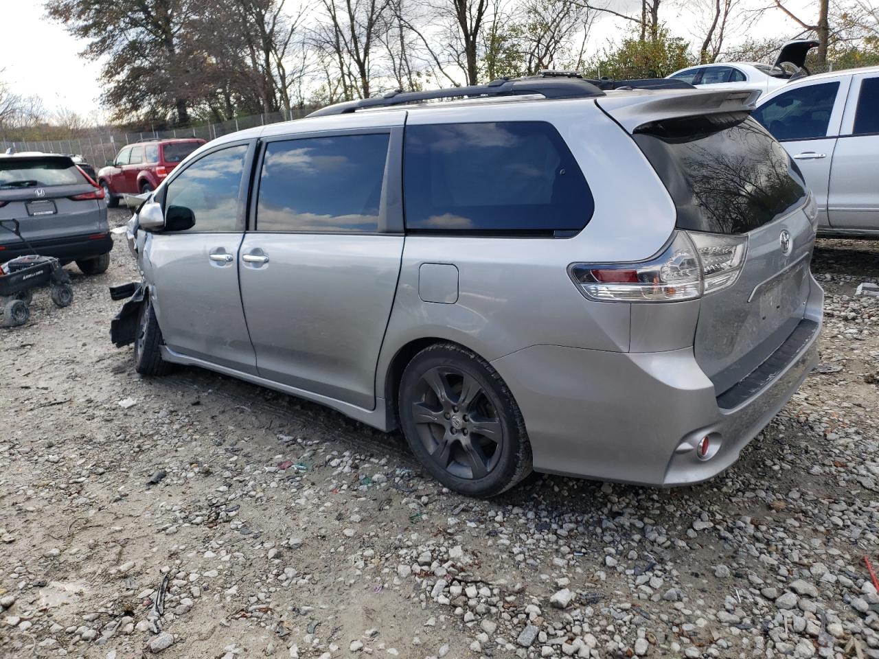 VIN 5TDXK3DC2DS365460 2013 TOYOTA SIENNA no.2