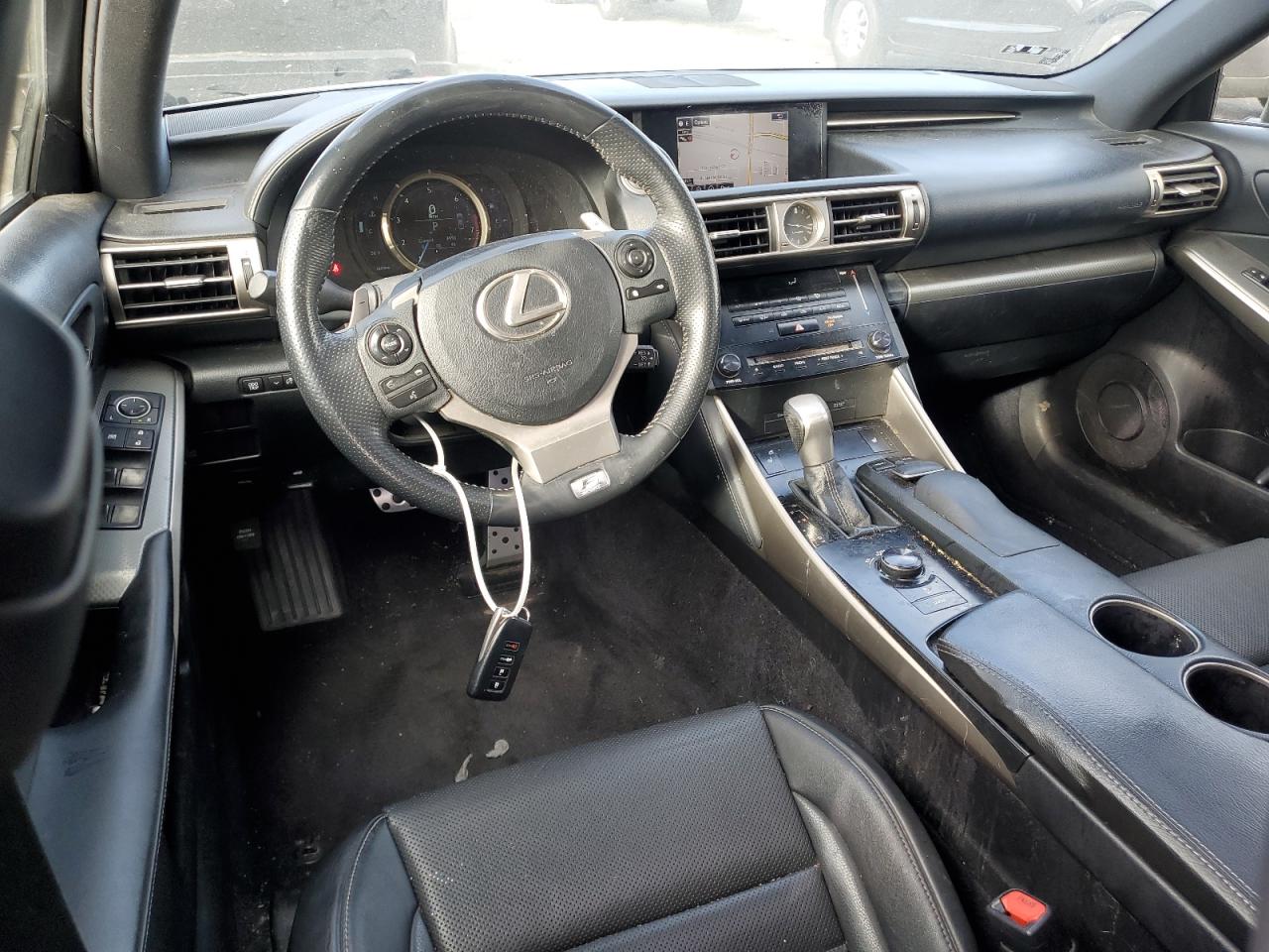 2014 Lexus IS - Image 8