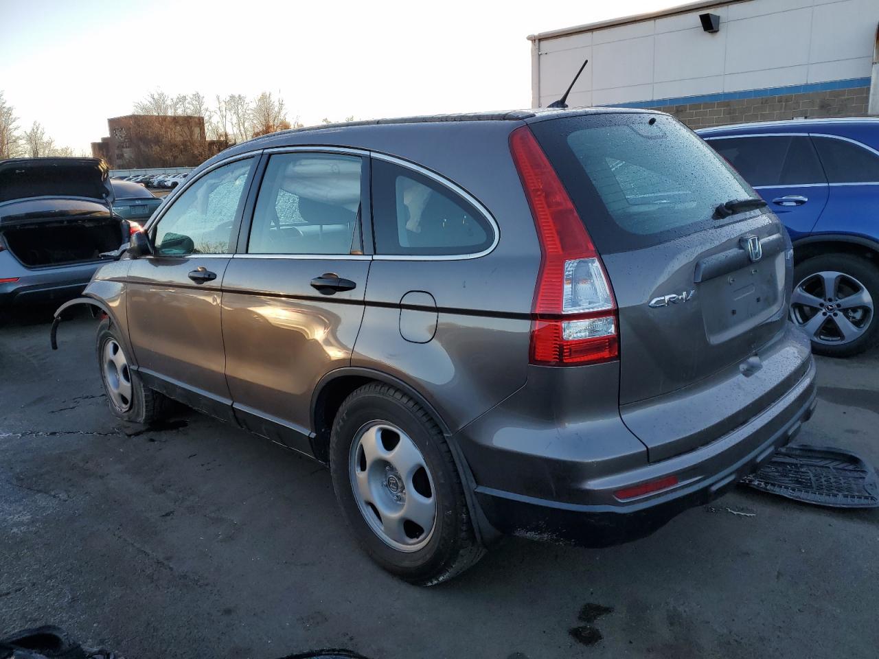 2011 Honda CR-V - Image 2