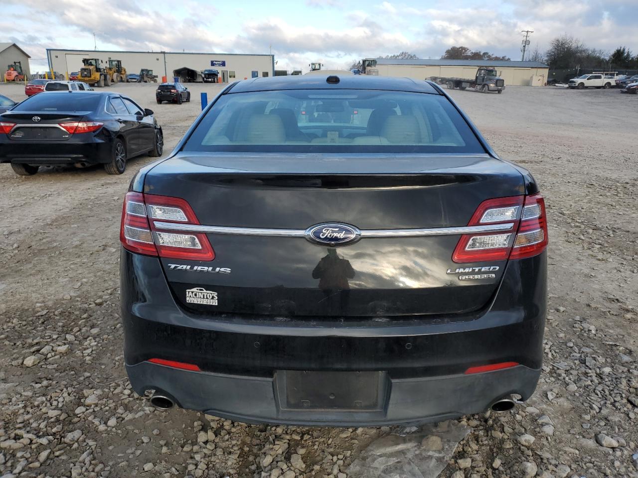 2013 Ford Taurus Limited VIN: 1FAHP2F83DG103276 Lot: 81786764